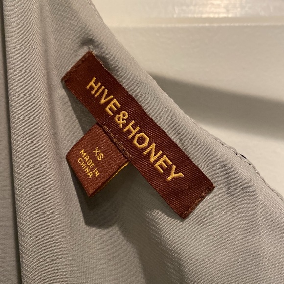 Hive and Honey one shoulder dress. Size XS - Picture 3 of 4